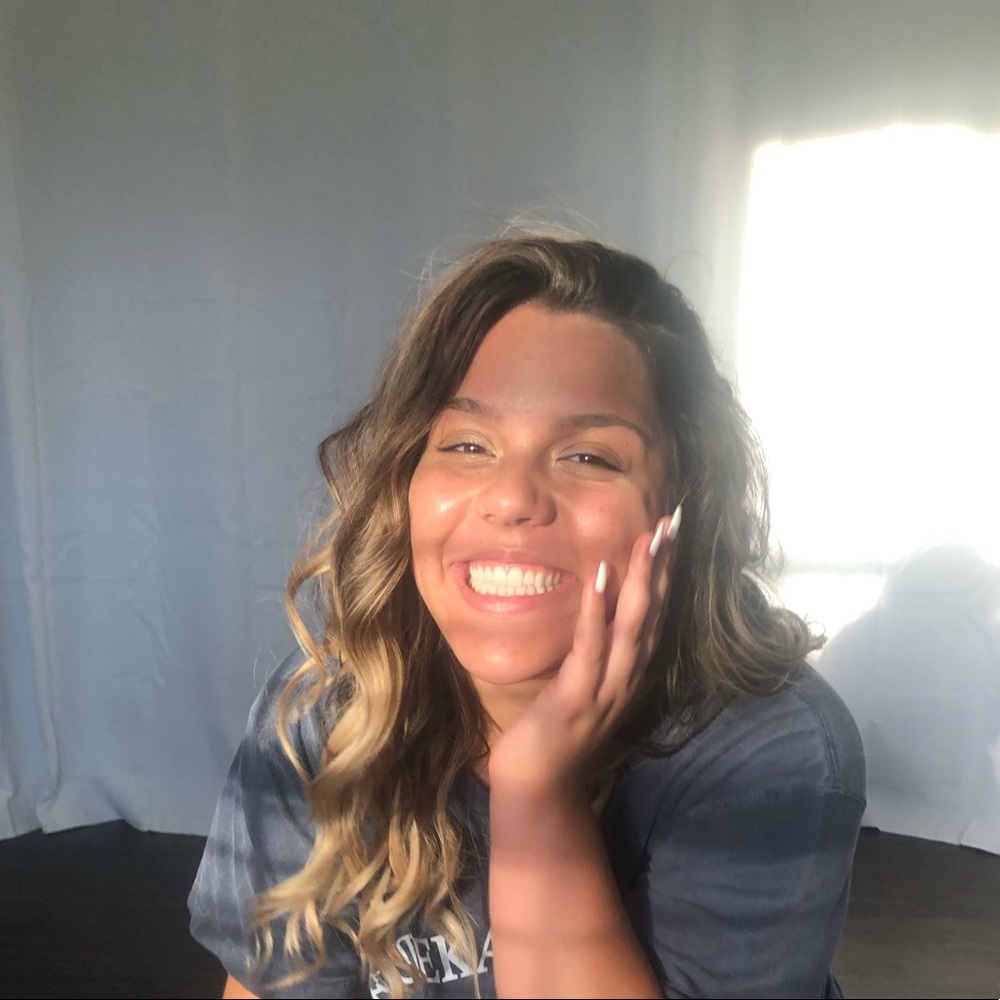 Meet your Posher, Mikaela